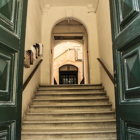 Vincenti Strait Street Suite Valletta Exterior photo