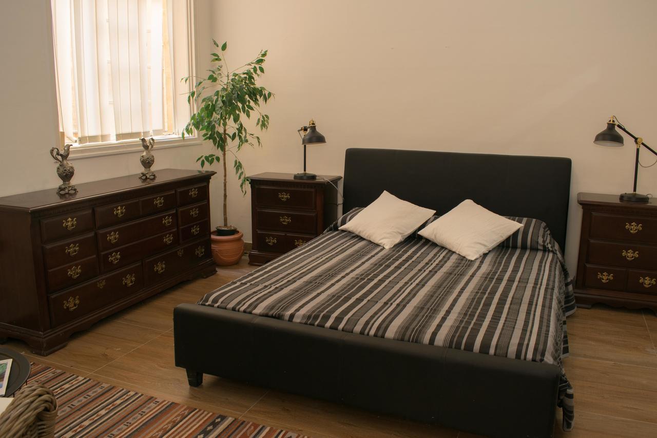 Vincenti Strait Street Suite Valletta Exterior photo
